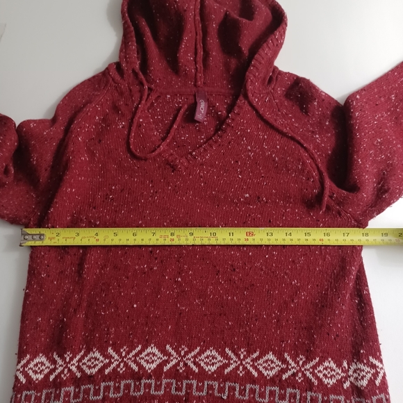 Gitano Holiday Knit Sweater Medium Red V-Neck W/ Hood -Long Sleeve -Drawstring - Picture 9 of 14